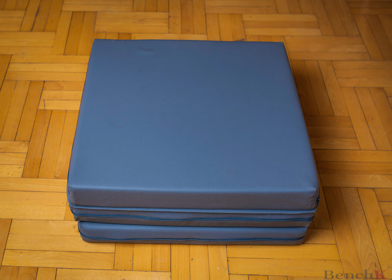 Foldable gymnastic mattress - Gray